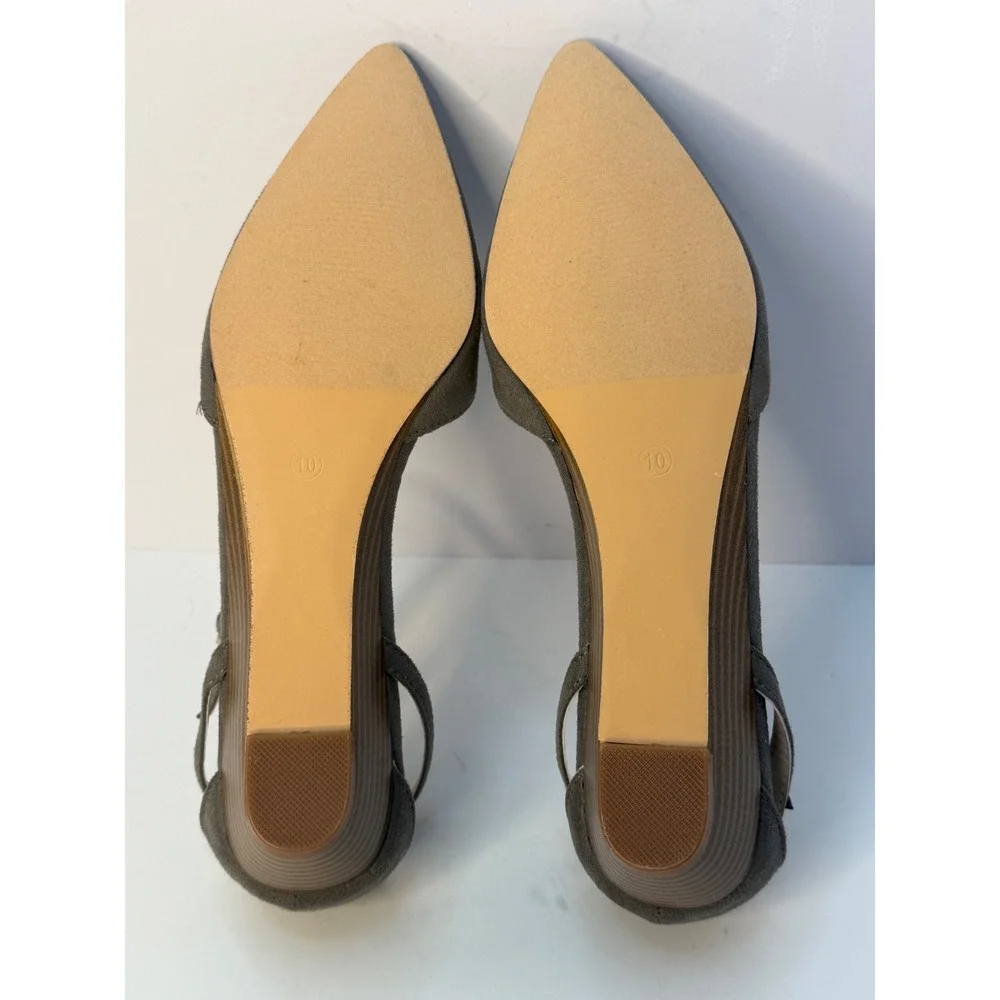 Journee‎ Collection Women's Arkie Pointed Toe Demi Wedges Size 10 Gray NWT/BOX